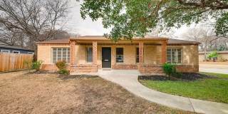 405 QUENTIN DR Gallery 1