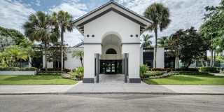 2908 Banyan Blvd Circle NW Gallery 72