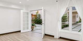 1174 Coldwater Canyon Drive Gallery 1