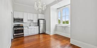 1309 DAUPHINE Street Gallery 2