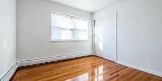 7101 S Artesian Chicago Lawn Apartments Gallery 6