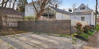 4 Bedroom, 1.5 Bath house in Shelby Park, Fenced, Off-street Parking, Pets OKAY! Gallery 28
