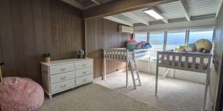 Country living in the City - Huge bonus room, entertainment deck, covered lanai and lots of storage. Gallery 15