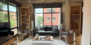 Open an Bright Studio Right off Pearl St Mall - Available May 15th! Gallery 19