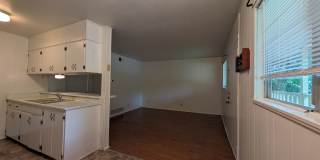 1/1 Triplex / Easy Access to I-35 / Fridge / No Carpet / CISD 1/1 Triplex / Easy Access to I-35 / Fridge / No Carpet / CISD Gallery 22