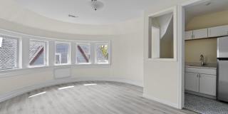 72 S Main Street unit: 3A Gallery 1