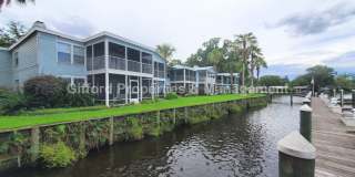 2BR/2BA Riverfront Luxury Condo Gallery 15