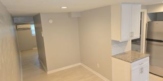 Studio unit available Gallery 10