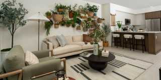 Trestle Gallery 27