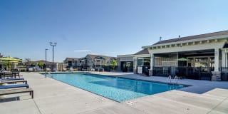 Springs At Cobblestone Lake Gallery 47