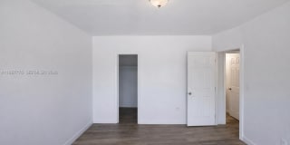 7271 Gary Ave Gallery 9