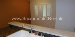 Wonderful 2bd/1+ba South Natomas Condo in Gated Community Gallery 8