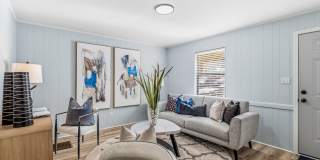 Newly Remodeled 1 Bedroom Apartment Gallery 13