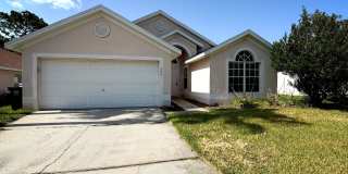 Lovely 4-Bed 2 Bath Pool Home in the Desirable Four Corners Area! Lawn Care & Pool Maintenance Included! Pet Friendly! Gallery 1