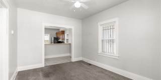 Charming Renovated 2 Bedroom Bungalow Gallery 8