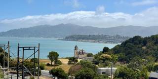 BEAUTIFULLY UPDATED TWO BED / ONE BATH TIBURON CONDO WITH PANORAMIC VIEWS Gallery 1