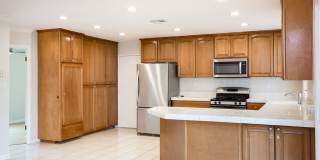 Traditional Single Family with Spacious Yard! Gallery 13