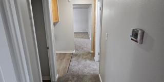 Beautifully Renovated 3 Bedroom, 1 1/2 Bathroom Duplex on the Boise Bench! Newer Carpet and Paint. Gallery 7