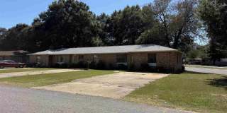 6401 Kennington Cir Gallery 1