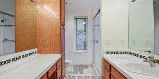Beautiful Home with Lakeview in a Gated Community! - Just reduced!! Gallery 24