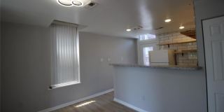 2007 California Avenue Gallery 11