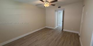 8443 Royal Palm Blvd Gallery 22