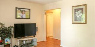 431 Glenbrook Road unit: 3 Gallery 7