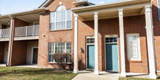 Maple Crossing Condo – Comfort, Convenience & Location Maple Crossing Condo – Comfort, Convenience & Location Gallery 24