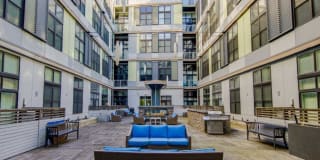 520 Park Gallery 25