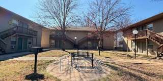 928 N Goetz Blvd Gallery 1