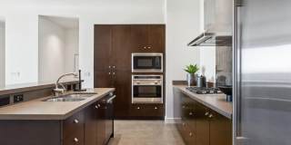 15215 N Kierland Boulevard Gallery 7