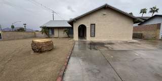 Newly Renovated 3bed/3Bath W/ private studio located in E. Las Vegas Gallery 1