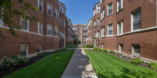 5034-5046 S. Woodlawn Avenue Gallery 5