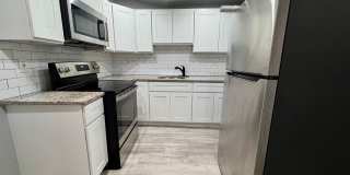 Stunning 3-Bedroom Townhome in Wyoming! Available NOW! Gallery 9