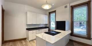 3557 Ashland Gallery 3