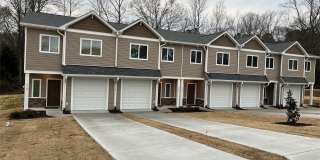 226 S Elm Street Gallery 1