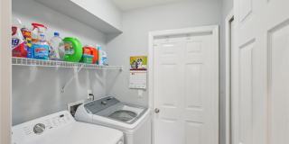 940 Belmont Street E Gallery 28