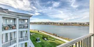 1010 on the Lake Gallery 1