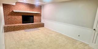 MINUTES TO QUANTICO (STAFFORD) - NO HOA - WALK TO NATURE PRESERVE Gallery 15