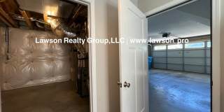 Upscale Three Bedroom in Colonial Green with Garage Upscale Three Bedroom in Colonial Green with Garage Gallery 51