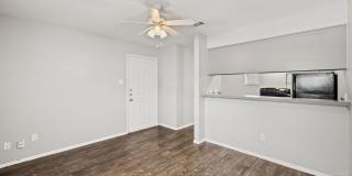 Awesome open Studio Apartments Close to Downtown Gallery 62