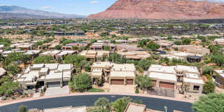 Beautiful Home in an Exclusive Gated Community Gallery 36