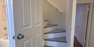 318 Front Street Gallery 12