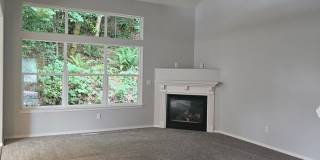 TIGARD TOWNHOUSE TIGARD TOWNHOUSE Gallery 1
