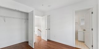 4410 LONGFELLOW Street Gallery 32