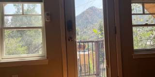 Adorable Garage Studio in beautiful Manitou Springs. Adorable Garage Studio in beautiful Manitou Springs. Gallery 9
