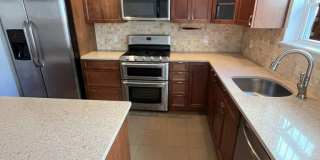 2033 Kater Street Gallery 5