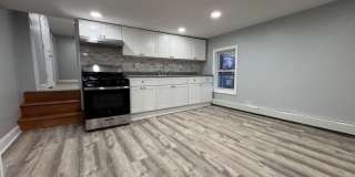 318 E 1St Ave Gallery 1