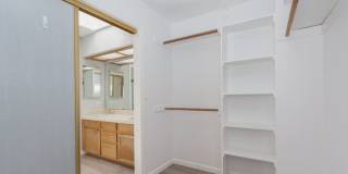 2BR/2.5BA Townhouse with Bay Views + 3 Decks | 2-Car Garage | San Carlos | YouTube Tour Gallery 33