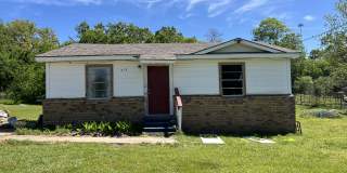 216 Creekview Ln Gallery 1